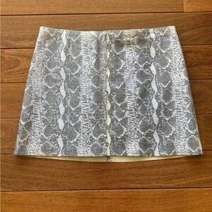 ALICE + OLIVIA Snakeskin-print Leather Mini Skirt